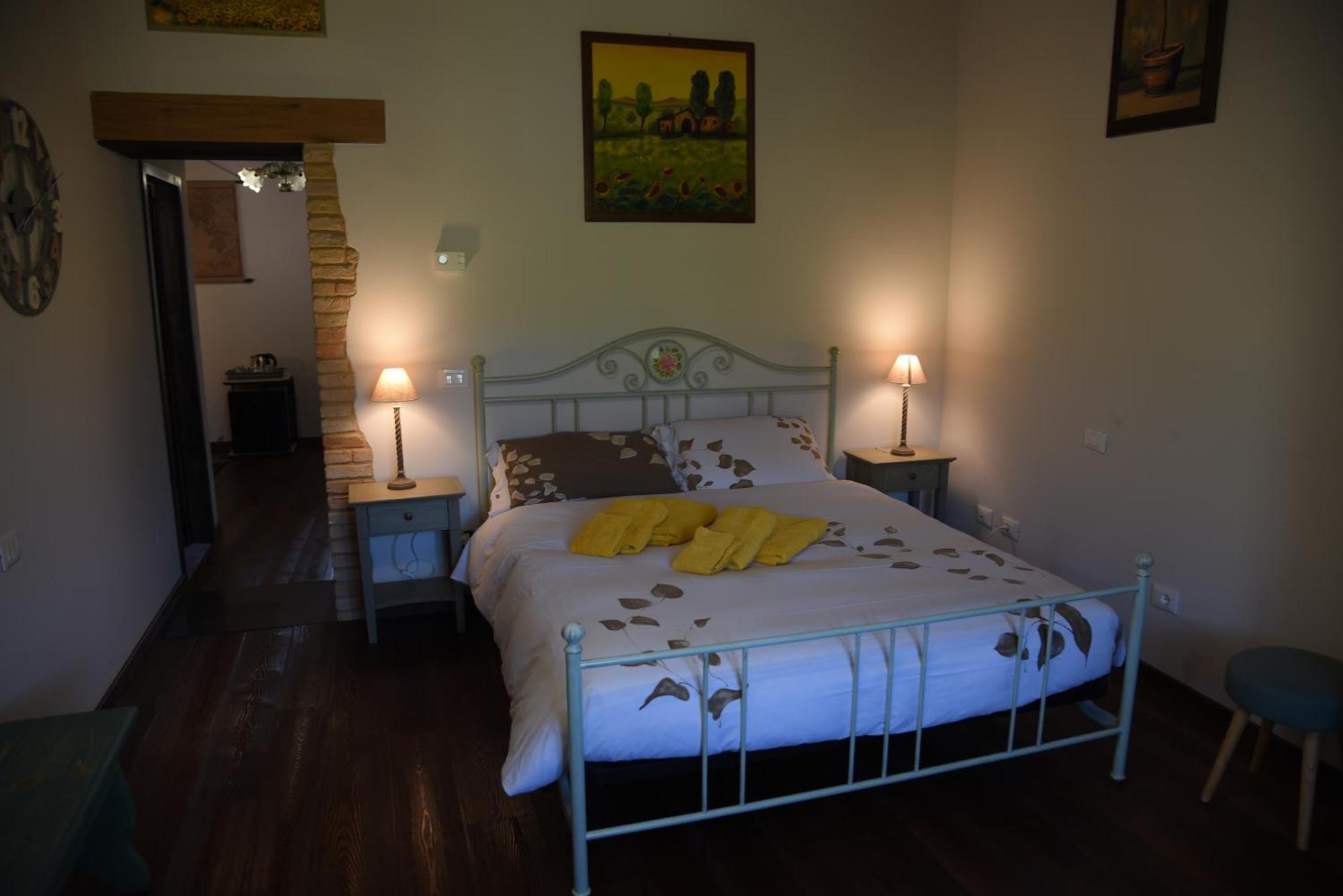Quelli Del Picchio Bed & Breakfast Cupramontana Bagian luar foto